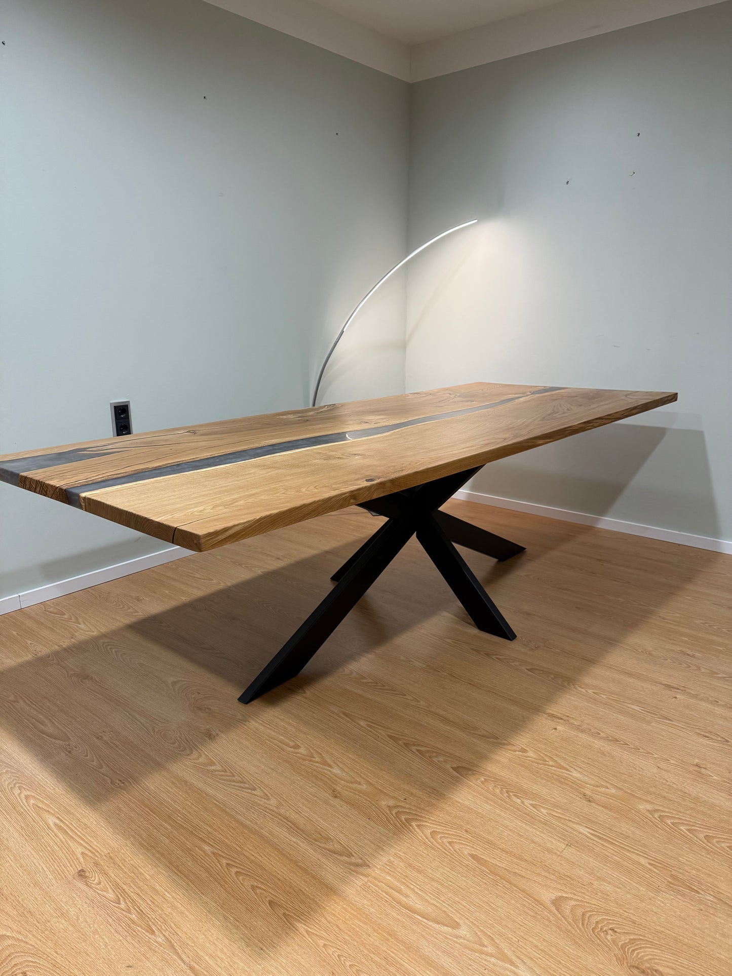 Tischplatte Eiche Epoxidharz 260cm